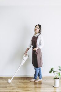 家事代行の「雇用型」と「マッチング型」（個人契約）の違いとは？メリデメ・注意点について解説